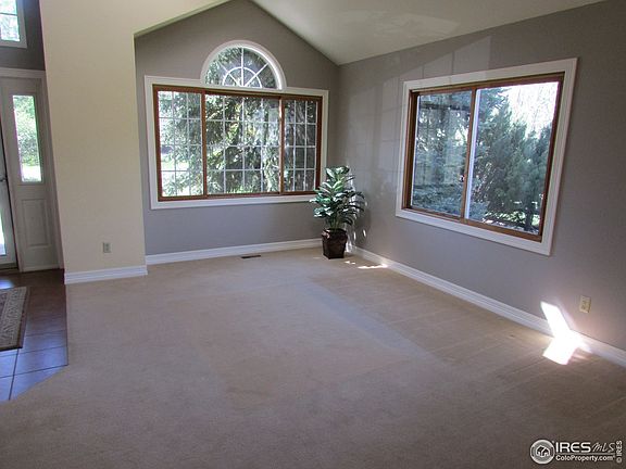 4th image of 2354 Hampshire Ct