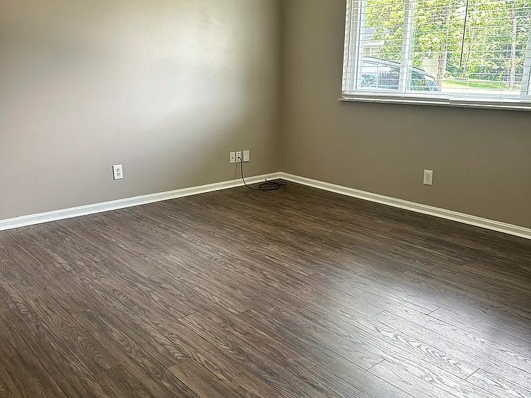 119 Wellington Dr — Photo 10