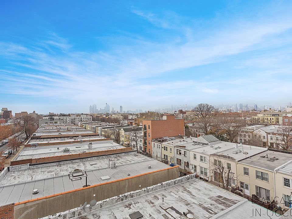 1st image of 3016A 37th St #2R