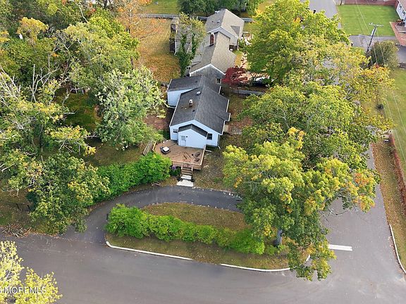 5th image of 34 Hemlock Road