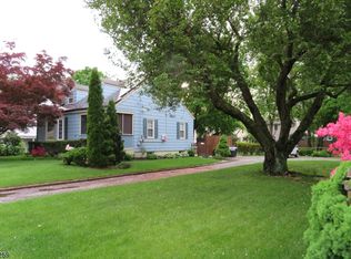 723 Colfax Ave, Pompton Lakes, NJ 07442