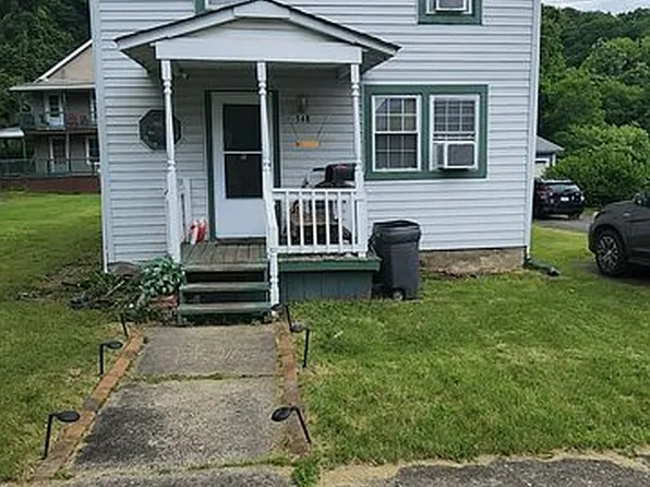 348 Pacific St, Franklin, PA 16323