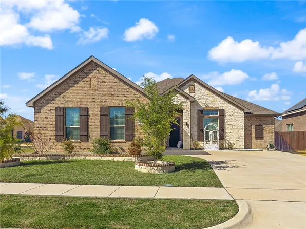 3722 Autumncrest St, Midlothian, TX 76065