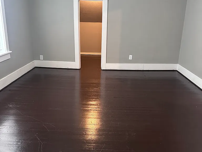 108 N 2nd St #4 — Photo 5