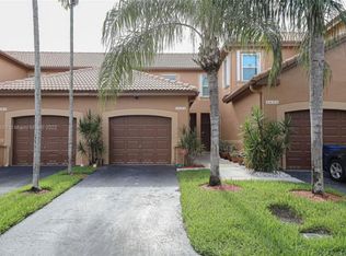 1609 Barcelona Way #4-32, Fort Lauderdale, FL 33327