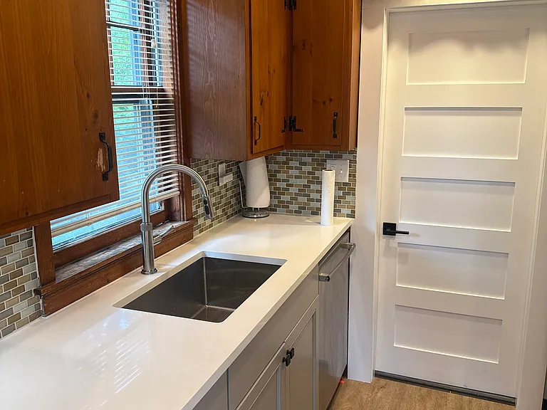 98 Main St #3 — Photo 11