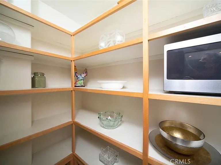 608 Loretta Dr — Photo 24