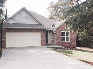 2820 N Timberline Dr, Cushing, OK 74023