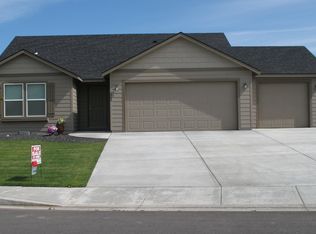 5940 Beechwood St, West Richland, WA 99353