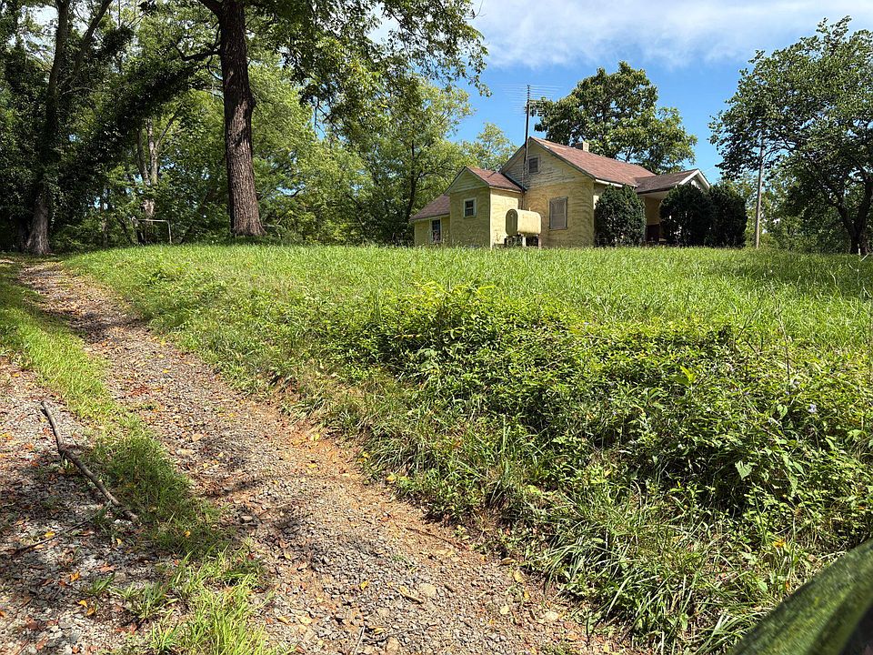 1st image of 40114 Braddock Rd