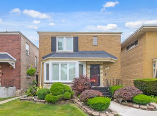 8218 S Kingston Ave, Chicago, IL