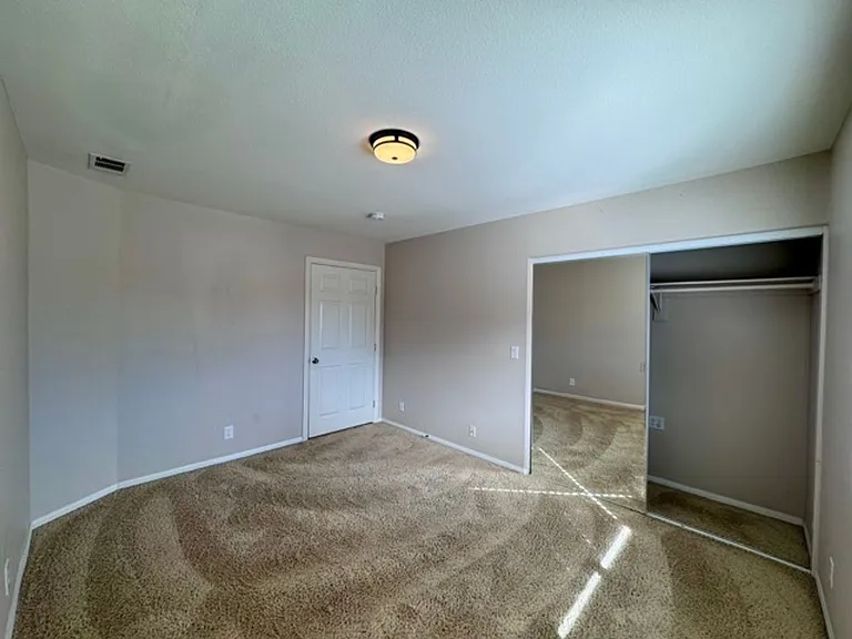 30906 Crystalaire Dr — Photo 29