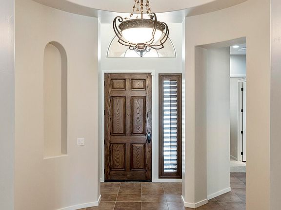 5th image of 3819 E CREST Lane