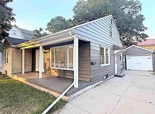 34 N Madison St, Chilton, WI 53014