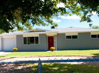 5712 Wood Dr SW, Albuquerque, NM 87105