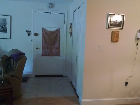 Entry with double closet