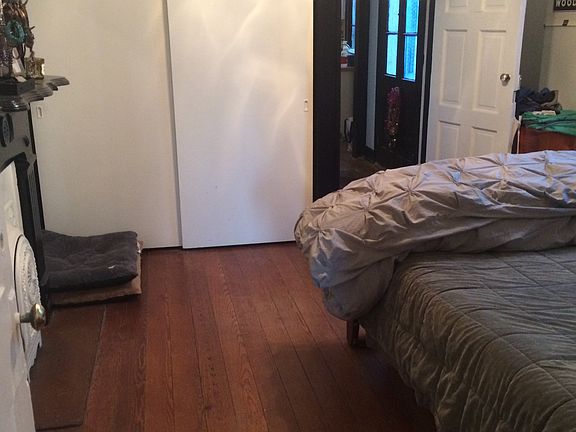 4th image of 3146 Burgundy St
