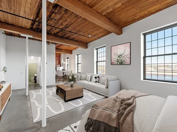 35 Riverwalk Way Unit 322, Lowell, MA 01854