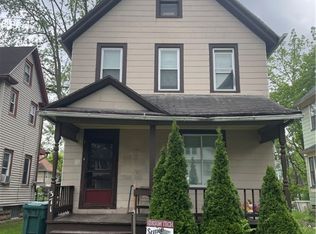 371 Magnolia St, Rochester, NY 14611