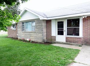 9276 W 400 S, Farmland, IN 47340