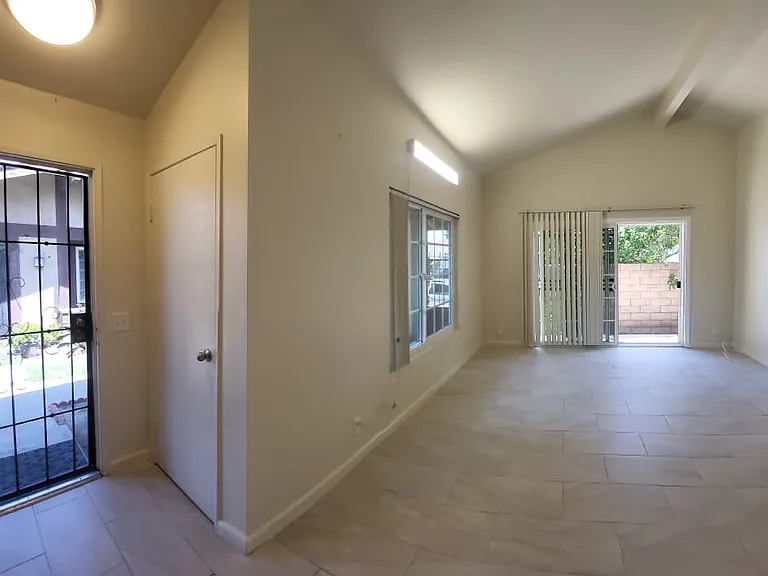 8558 Century Blvd #A — Photo 6