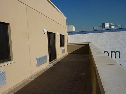 Rented by Vassiliou Group | media 44