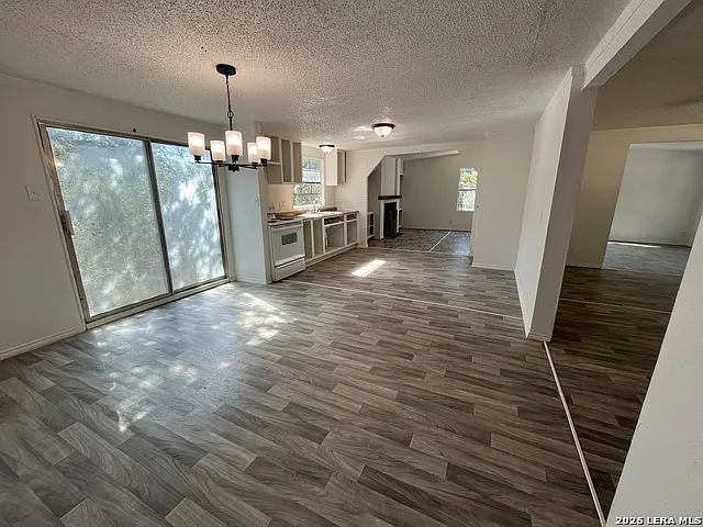 5037 Chimney Rock — Photo 2