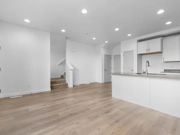 6691 N Monument Peak, Eagle Mountain, UT 84005