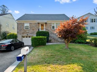 16 Intervale Ave, White Plains, NY 10603