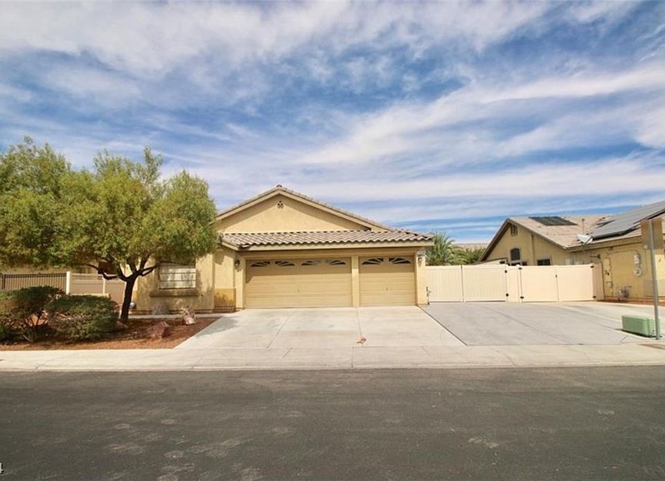 1st image of 3224 Crested Moss Ave