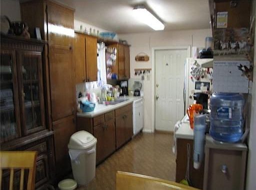 2nd image of 2242 Dorchester Dr