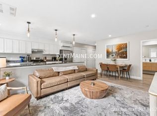 4 Jefferson Way APT 1D, Ellsworth, ME 04605