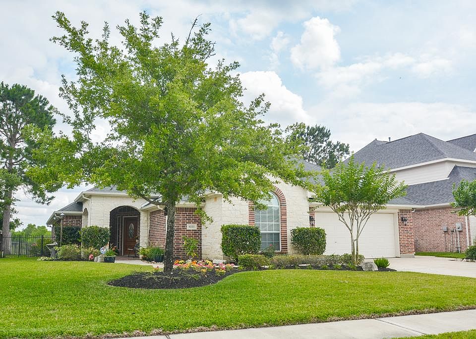 1st image of 6221 N Fawnlake Dr