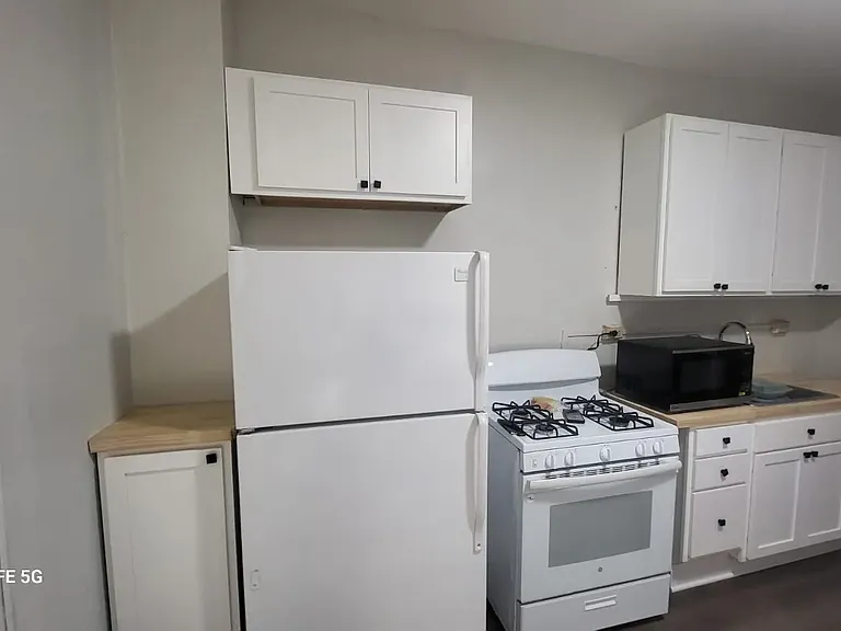 614 Glenolden Ave #2 — Photo 6