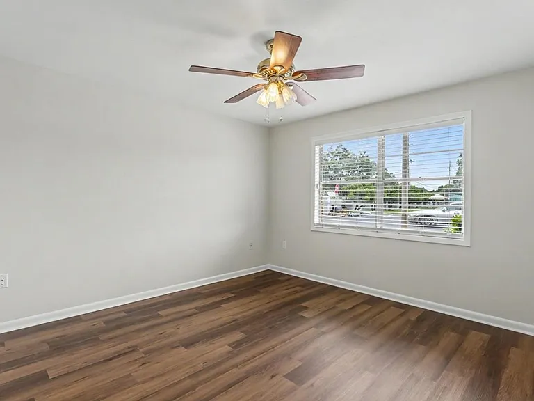 501 Villa Vista Blvd — Photo 4