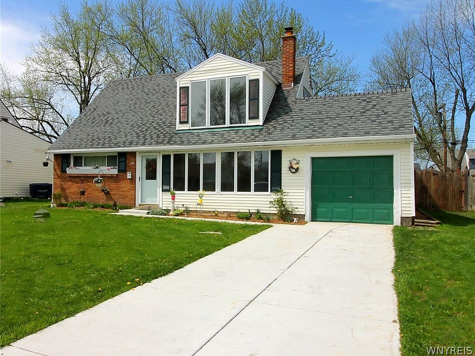 1st image of 50 Marilyn Dr E