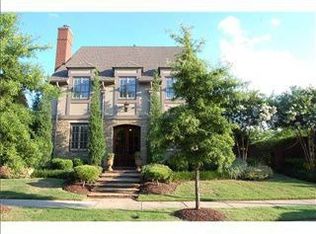 951 Hoyahka St, Collierville, TN 38017