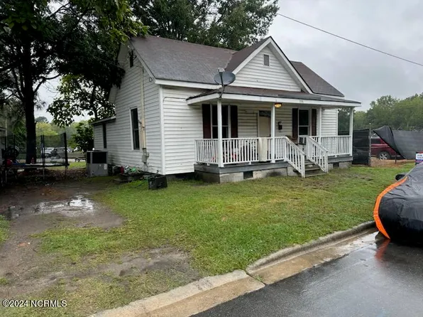 206 S Ethel Street, Selma, NC 27576