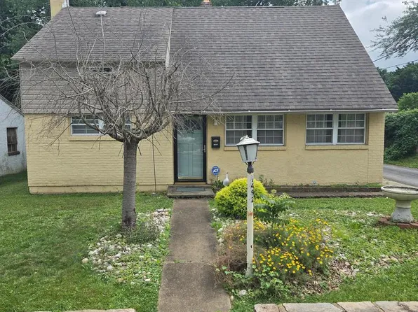 1492 Faulkland Rd, Wilmington, DE 19805