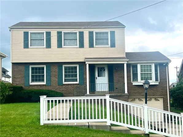 2129 Carolina Ave, West Mifflin, PA 15122