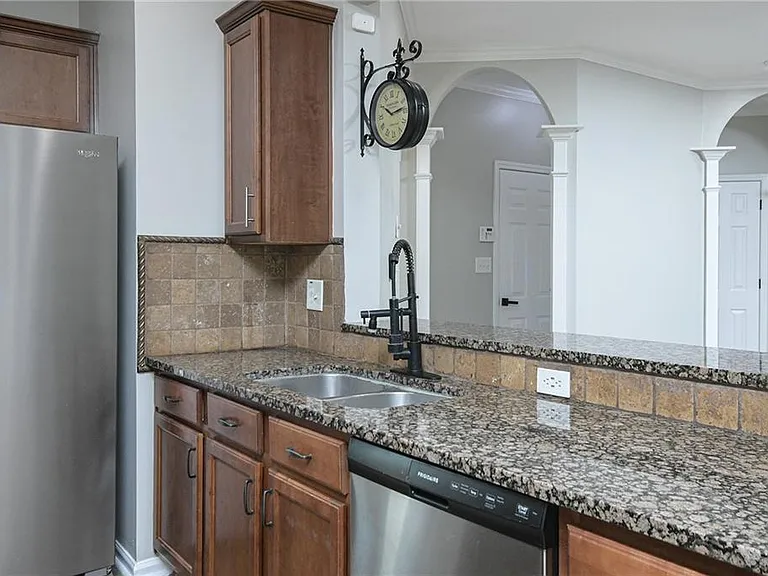 1199 Harvest Brook Dr — Photo 20