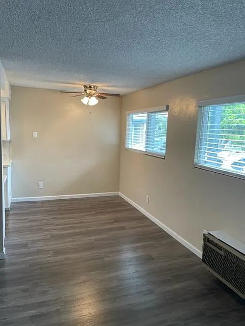 1 bed, $1,895 — Photo 4