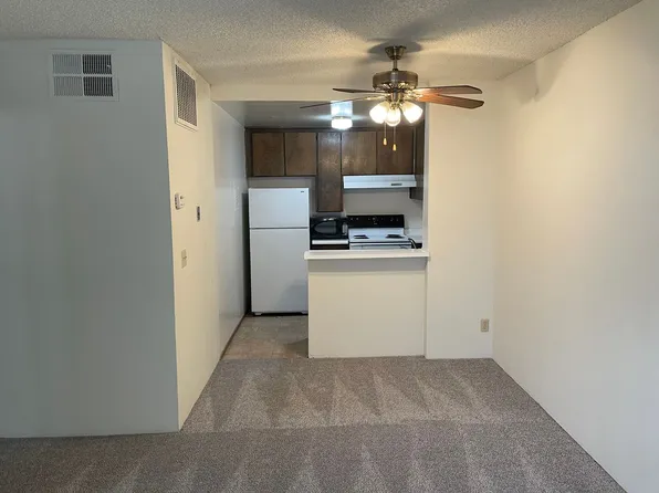 IST2421, 2421 I St APT 5, Sacramento, CA 95816
