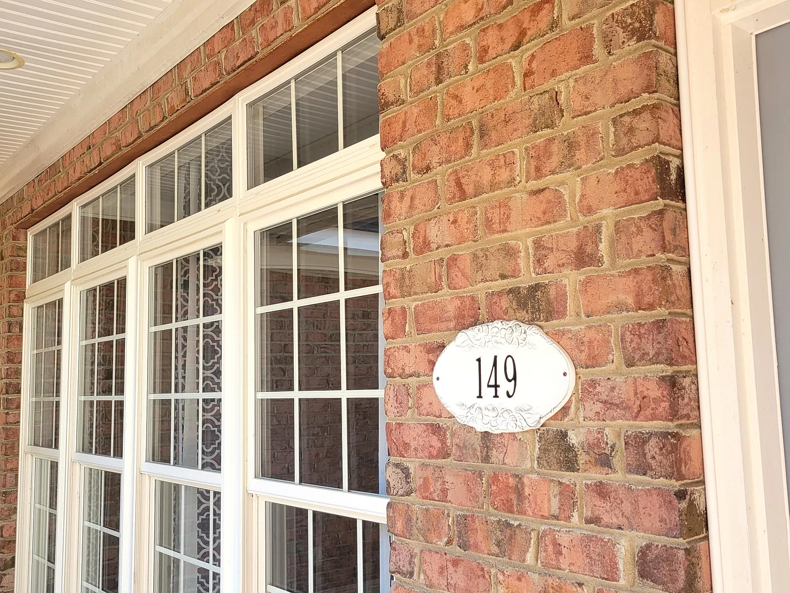 4 bed, 3.5 bath, 2550 sqft, $2,450 — Photo 4