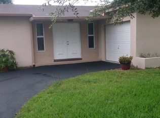 11741 NW 30th Pl, Fort Lauderdale, FL 33323