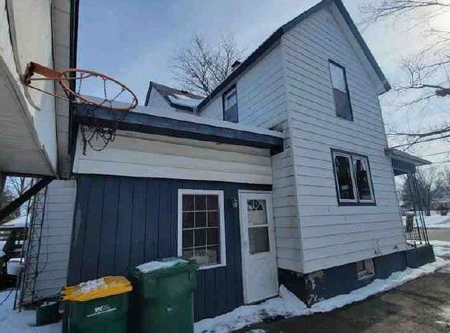 467 E Elm St, Sycamore, IL 60178 Zillow