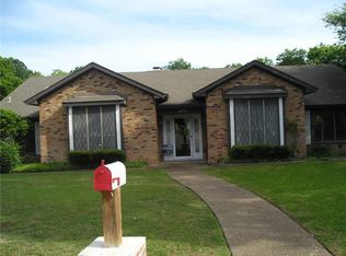 3717 Novus Ct, Grand Prairie, TX 75052