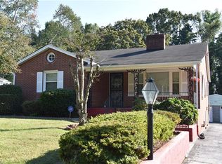 2714 Eastwood Dr, Winston Salem, NC 27107