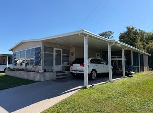 937 Strongbox Ln, North Fort Myers, FL 33917