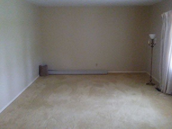 4th image of 115 Town & Country Ln